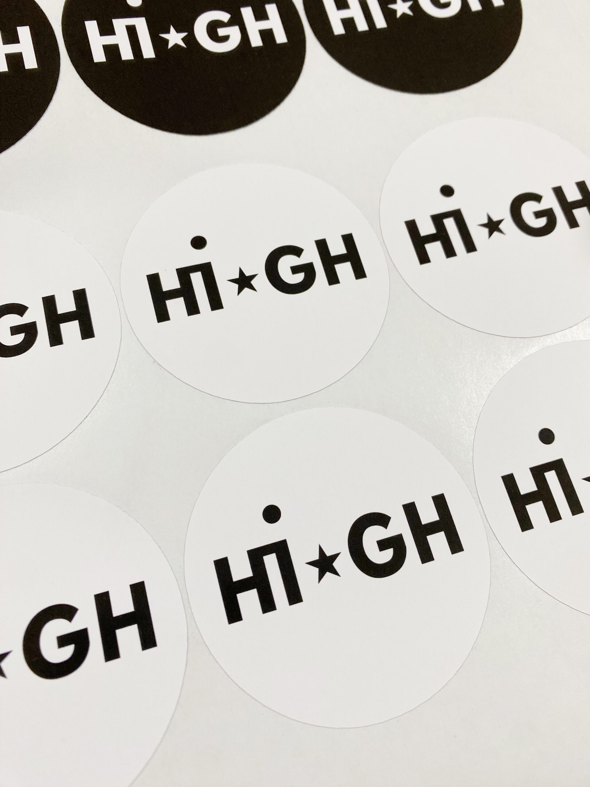 Stickers adhesivos scaled