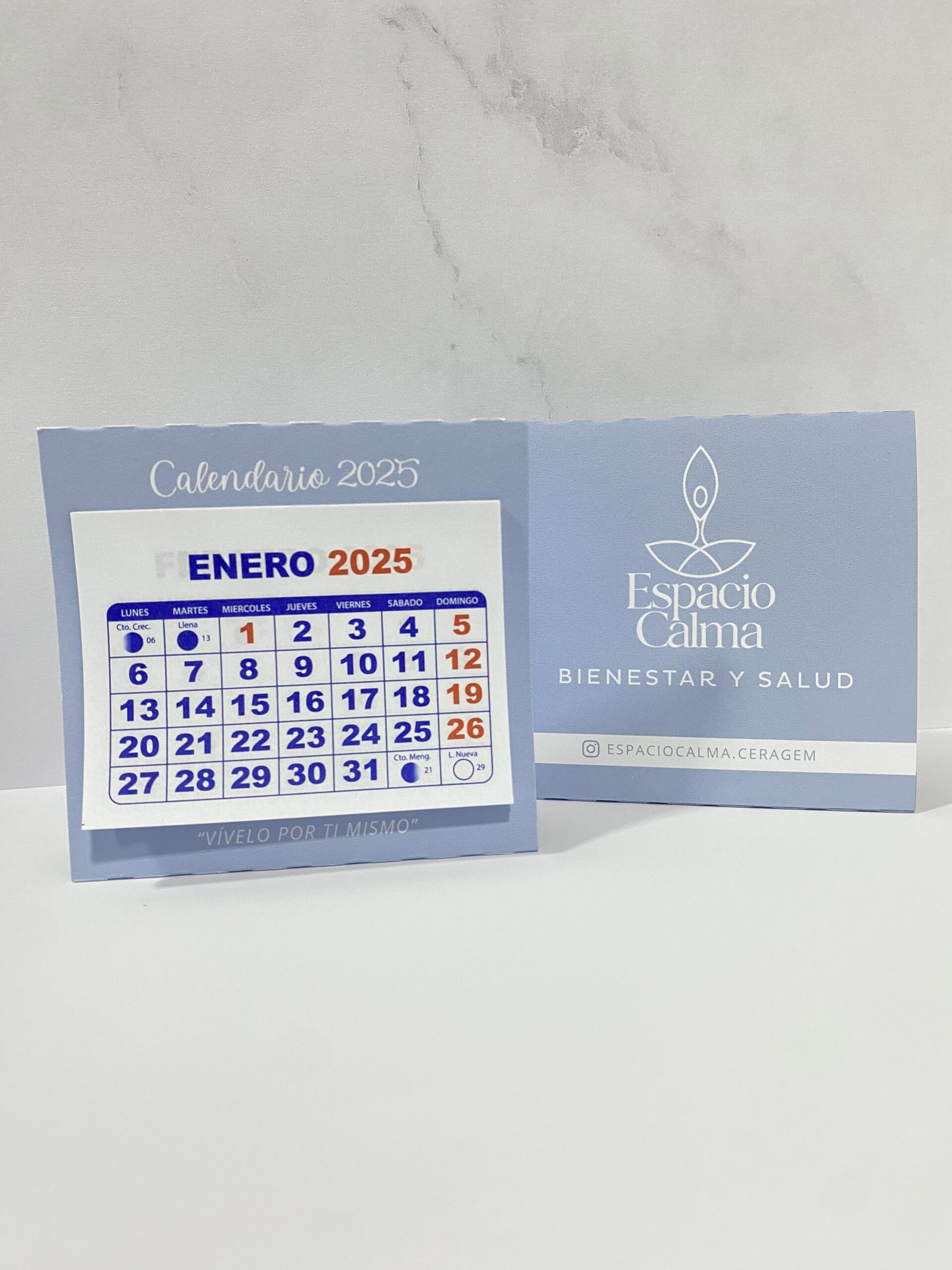 calendario mini escritorio scaled